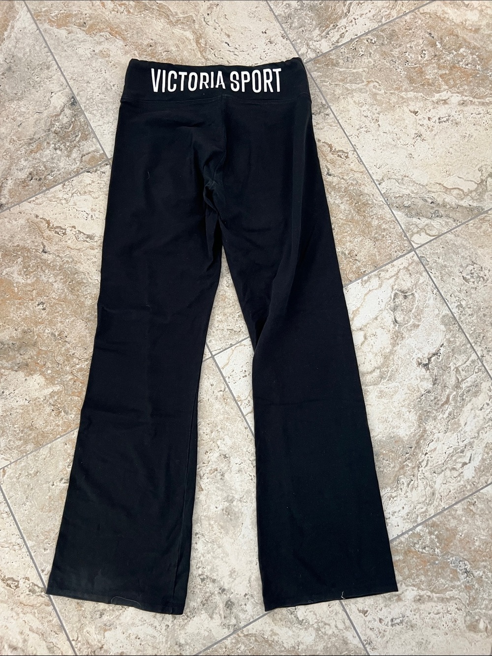 Victoria Sport black yoga pants flare leg. Sz Large